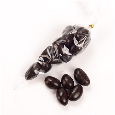 Бразильский орех в темной шоколадной глазури 150 гр.